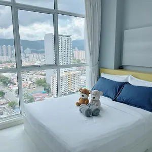 Apartment Penang Straits Garden, George Town